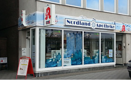 Nordland-Apotheke, Vorderreihe 39 in Lübeck-Travemünde